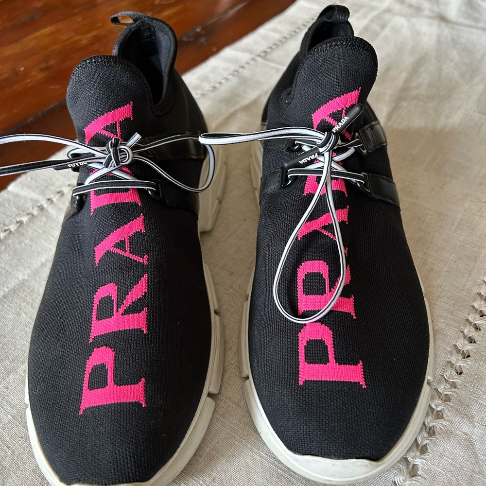 Authentic Prada Black Sneakers with Pink Logo